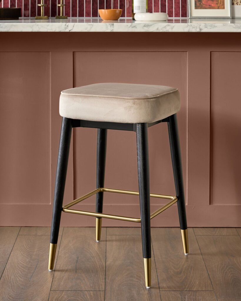 Dusk England Clover Champagne Velvet Backless Bar Stool Front