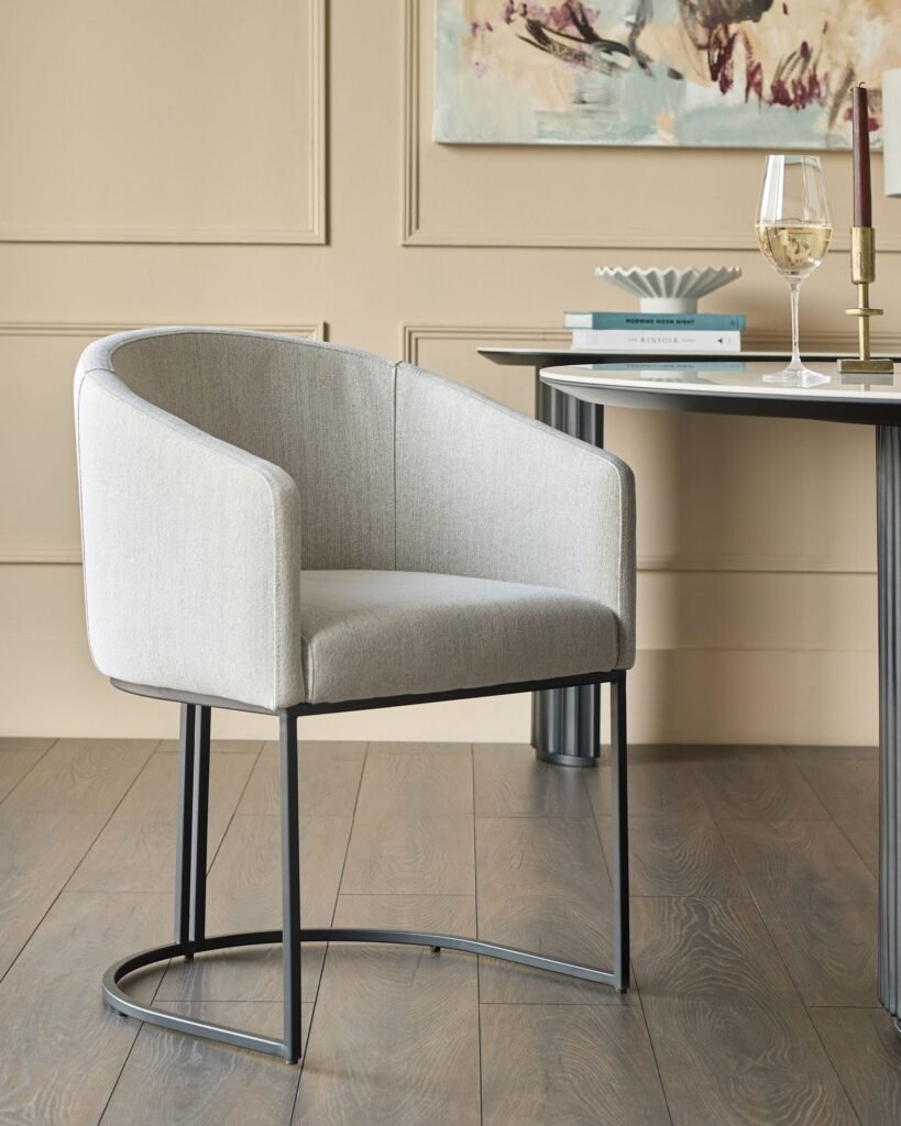 Dakota natural Dusk England fabric dining chair Front