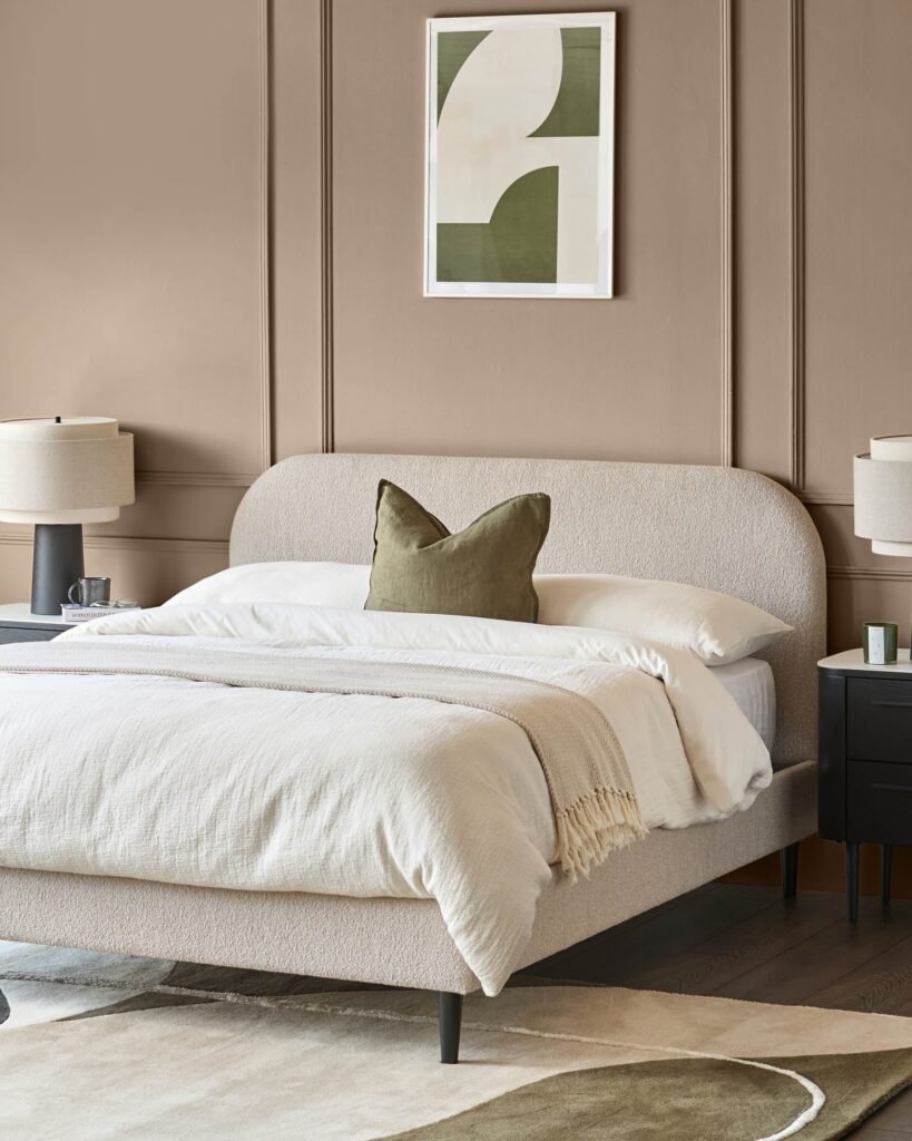Hampton natural soft boucle double bed – Dusk England Front