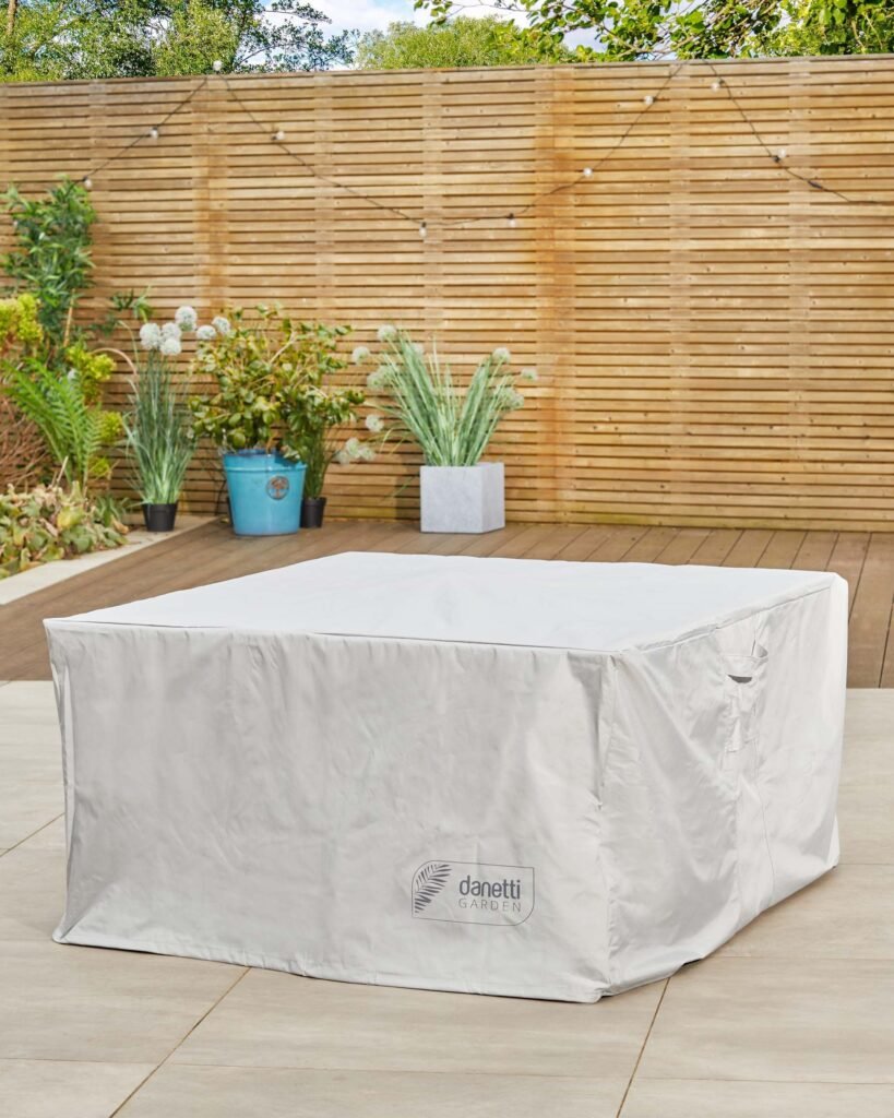 6 seater dining Dusk England table garden furniture cover Front