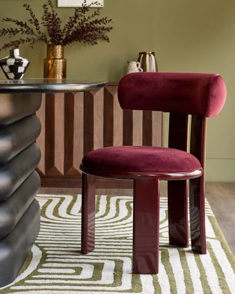 Dusk England Valerie plum velvet dining chair - set of 2 Front