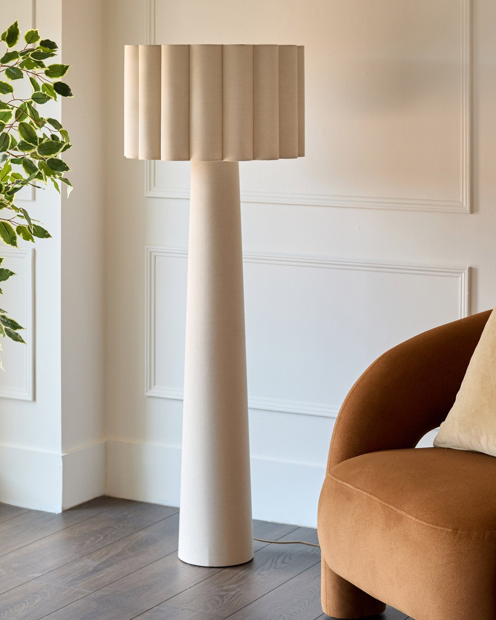 Austin natural linen floor lamp – Dusk Front