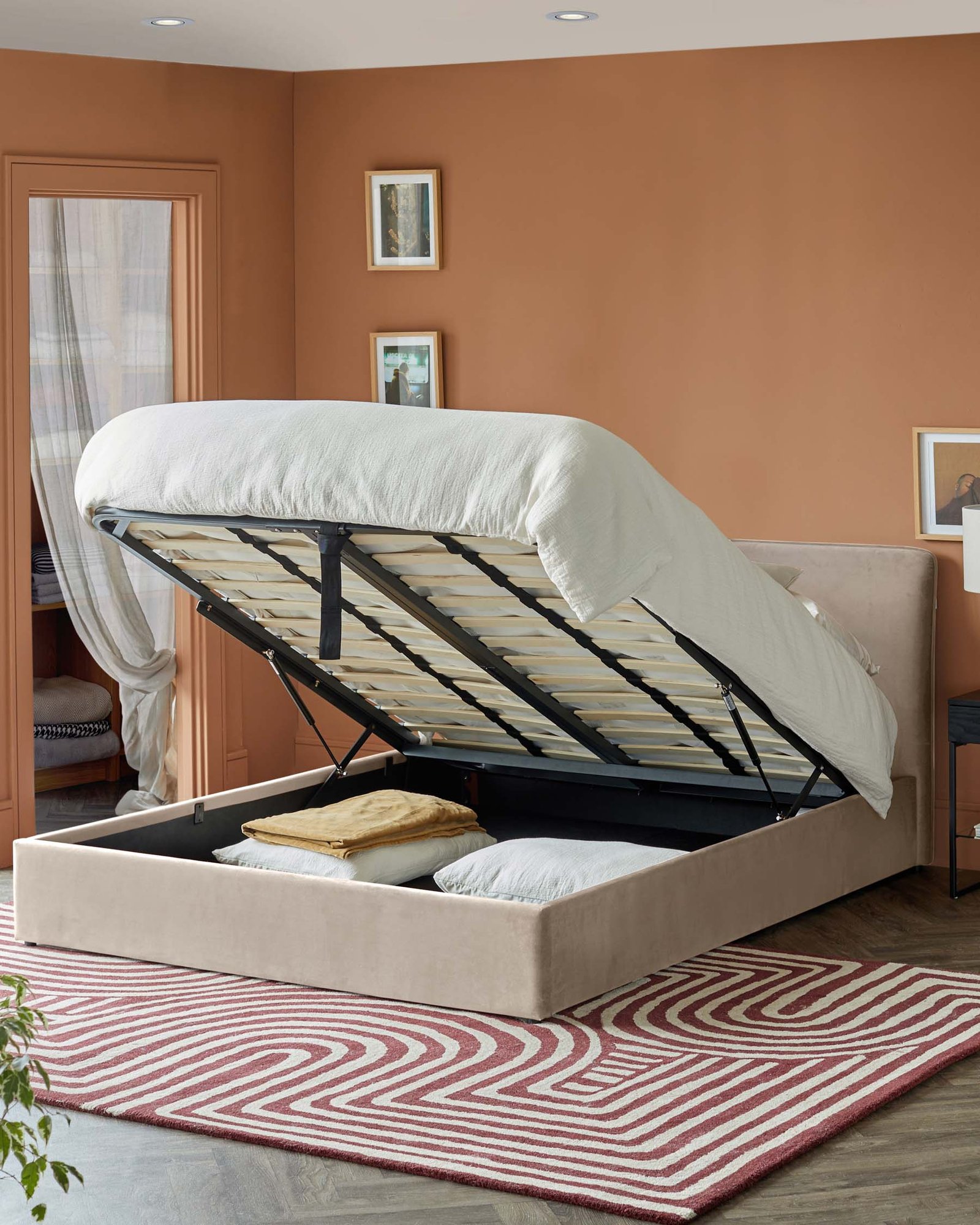 Dusk Scotland Turin champagne velvet king size ottoman storage bed Back