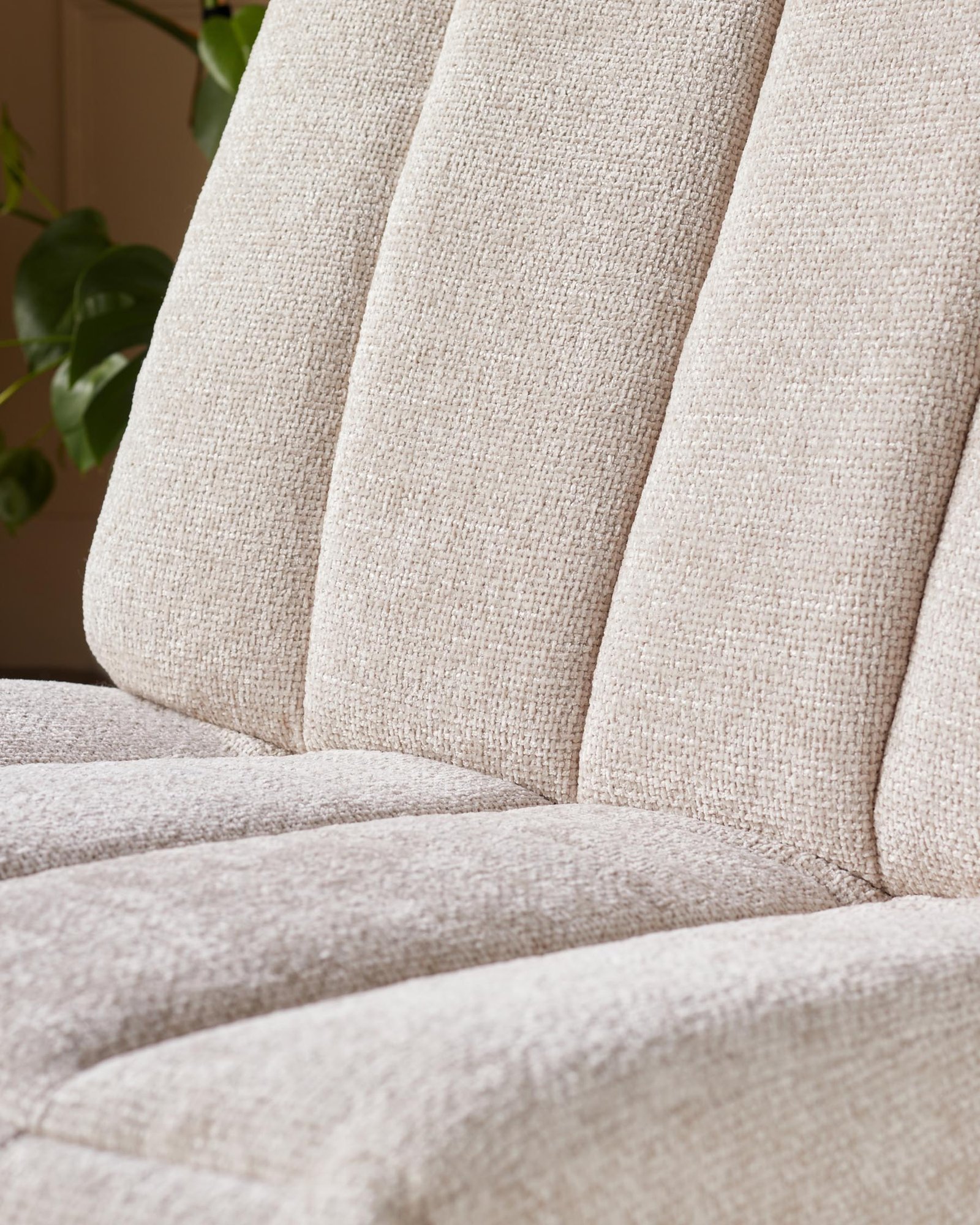 Jayla Natural Chunky Weave Rocking Swivel Recliner – Dusk England Side