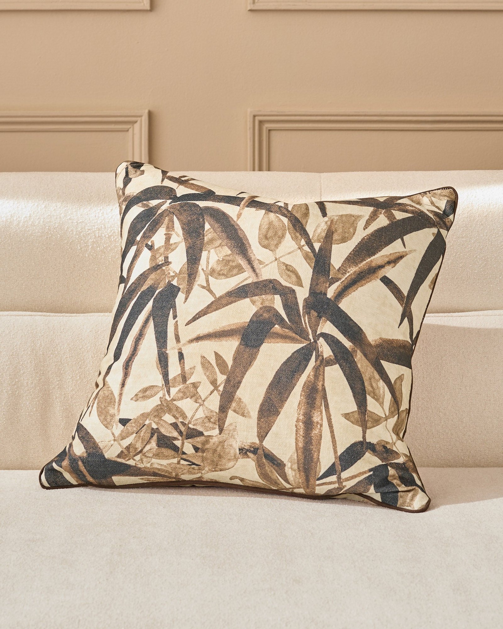 Madeira natural Dusk medium cushion Front