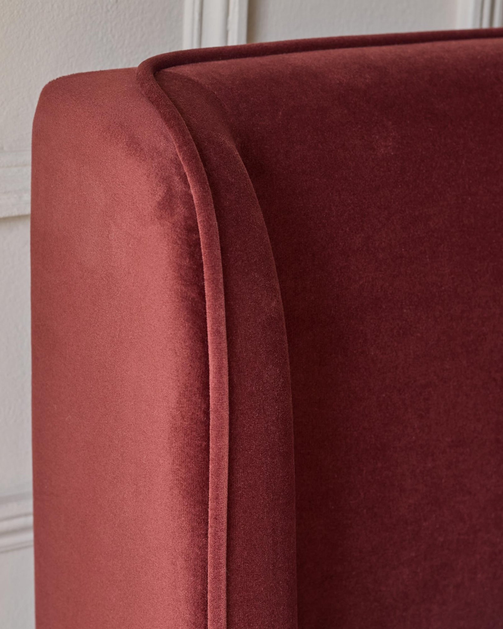 Paolo toffee red Dusk velvet double bed Side