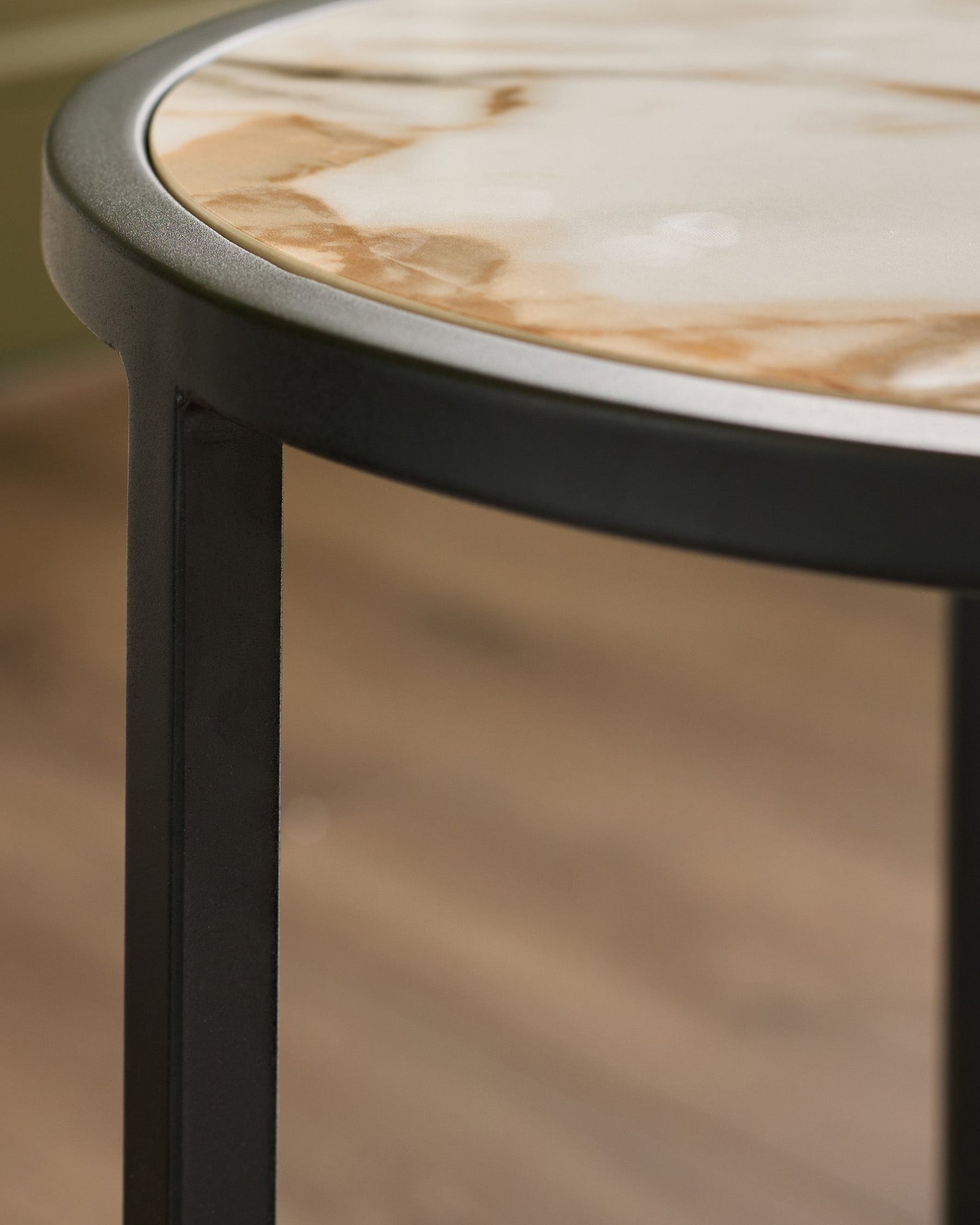 Thea natural ceramic Dusk tray side table Side